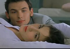 Flessibile pulcino si siede su un grosso ultimi video porno gratis cazzo nero